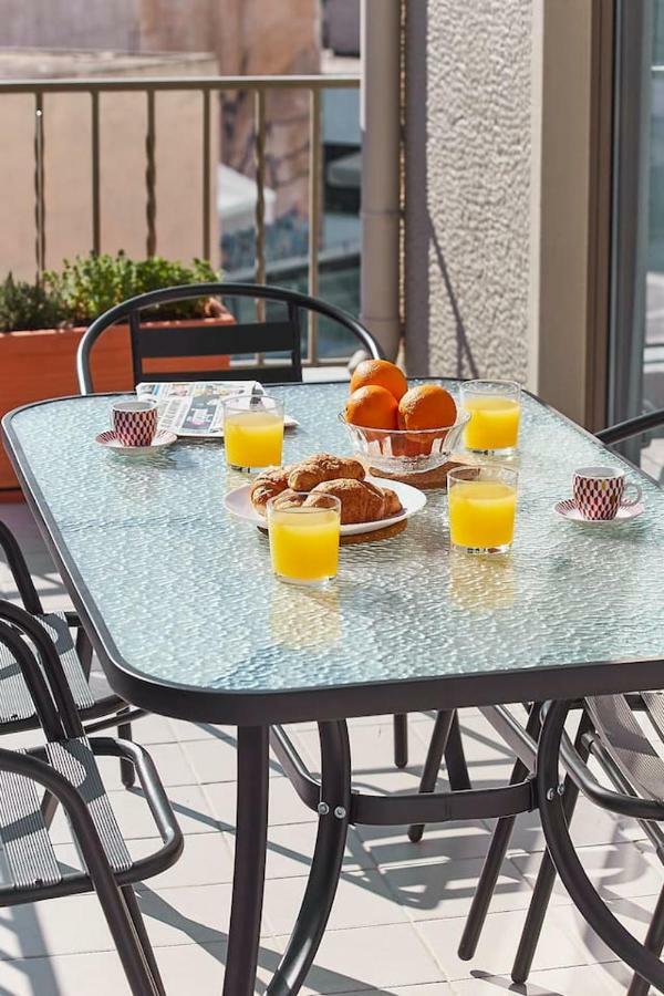 Spacious Suite W. Huge Balcony + Acropolis View Atene Esterno foto